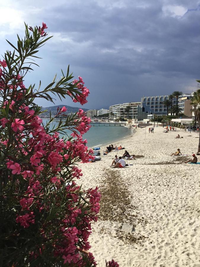 Le California Appartement Juan-les-Pins Buitenkant foto